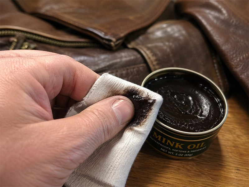 conditioning without clogging the leather jacket